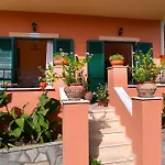 Апартаменты Paradise Палеокастрица