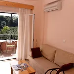 Апартаменты Paradise *