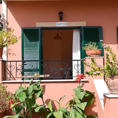 Paradise Apartmán *